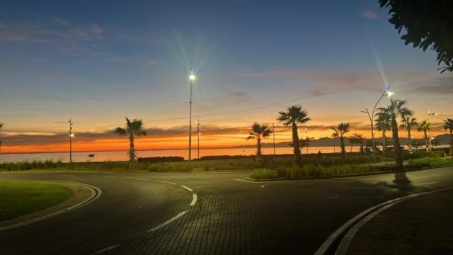 Haus in Nador/Sidi Ali, Marokko neben dem Meer Bagian luar foto